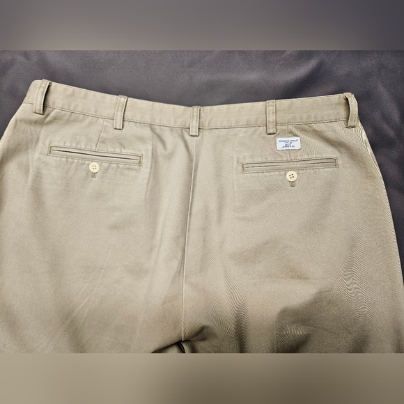 Mens Vineyard Vines Straight Fit Pants Tan Khakis Actual Size 40W x 32L - Picture 6 of 6